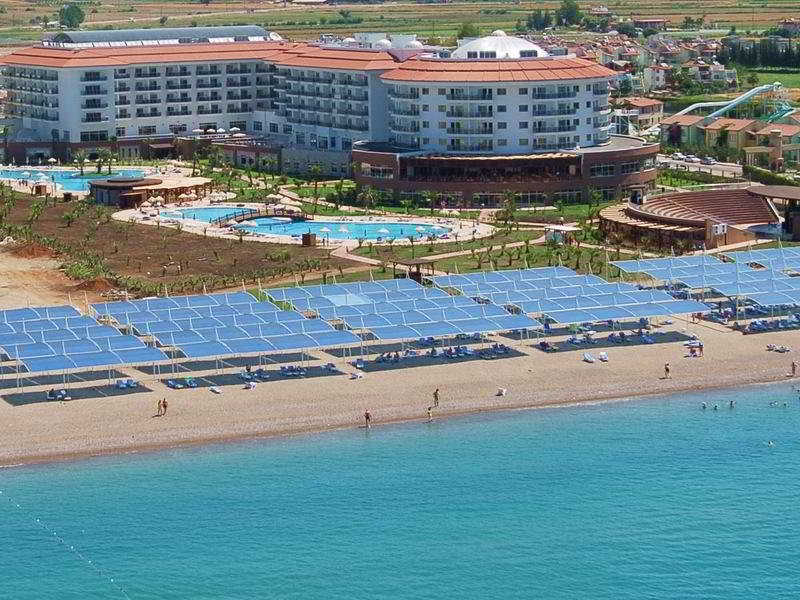 Seaden Sea World Resort & Spa