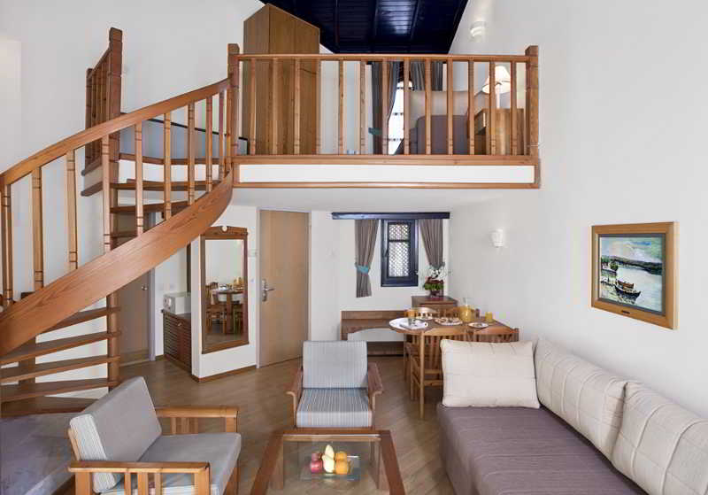 Sunrise Resort Hotel