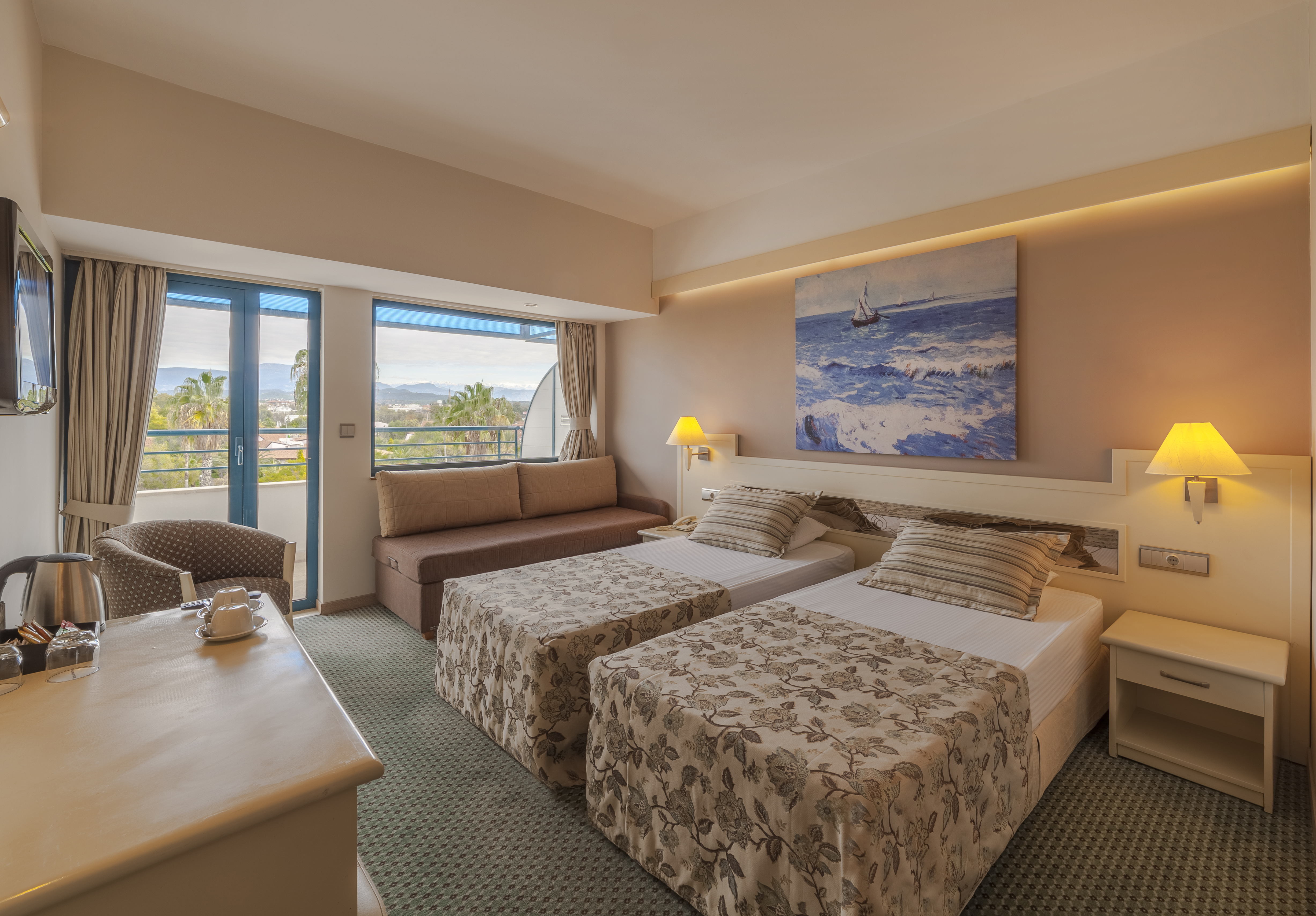 Sunrise Resort Hotel