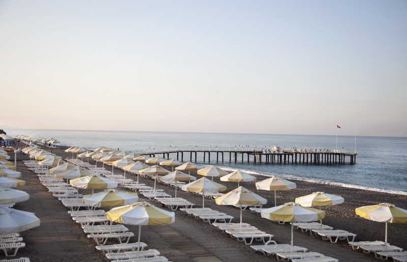 Sunrise Resort Hotel