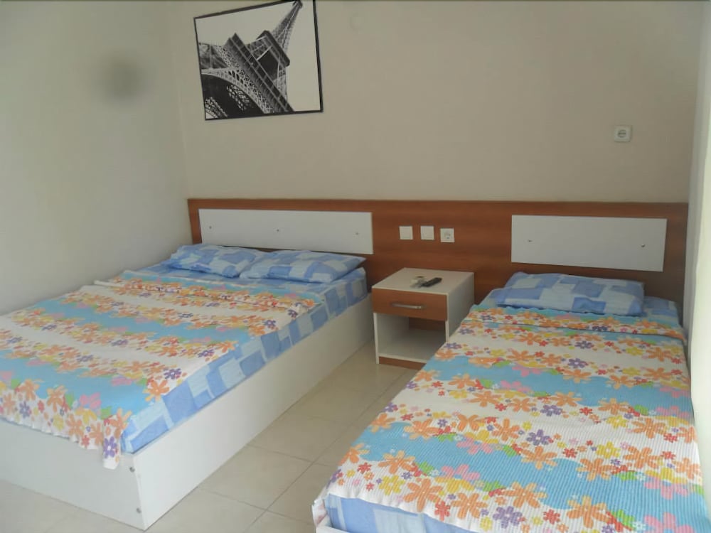 Önder Yildiz Hotel