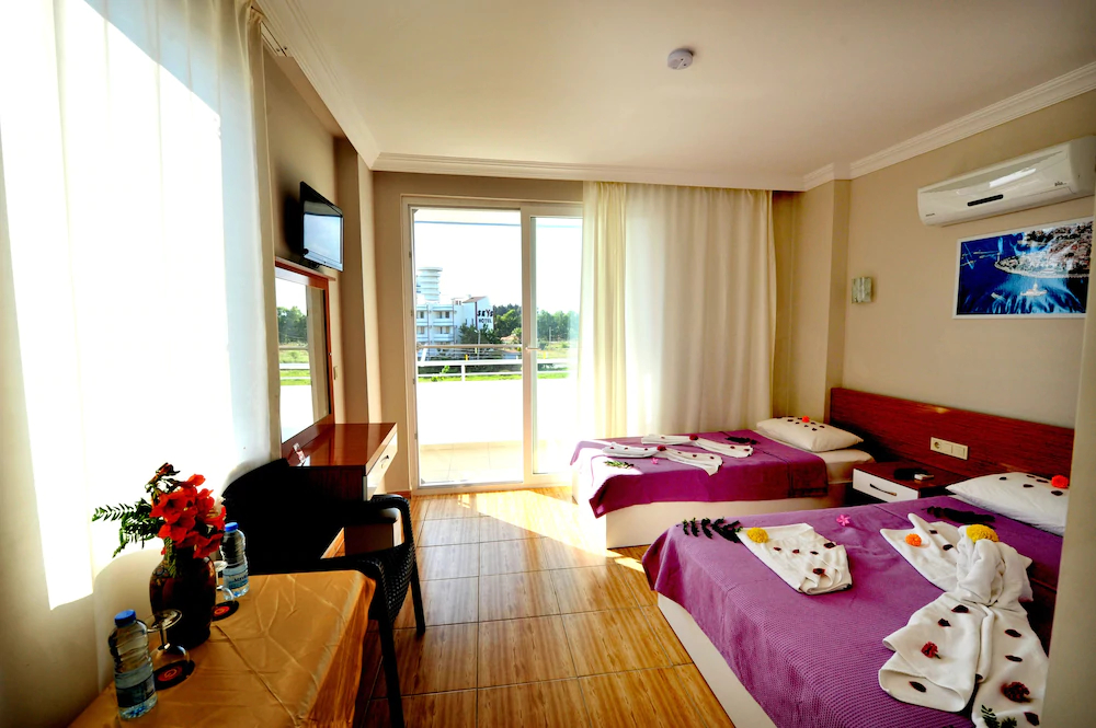 Önder Yildiz Hotel