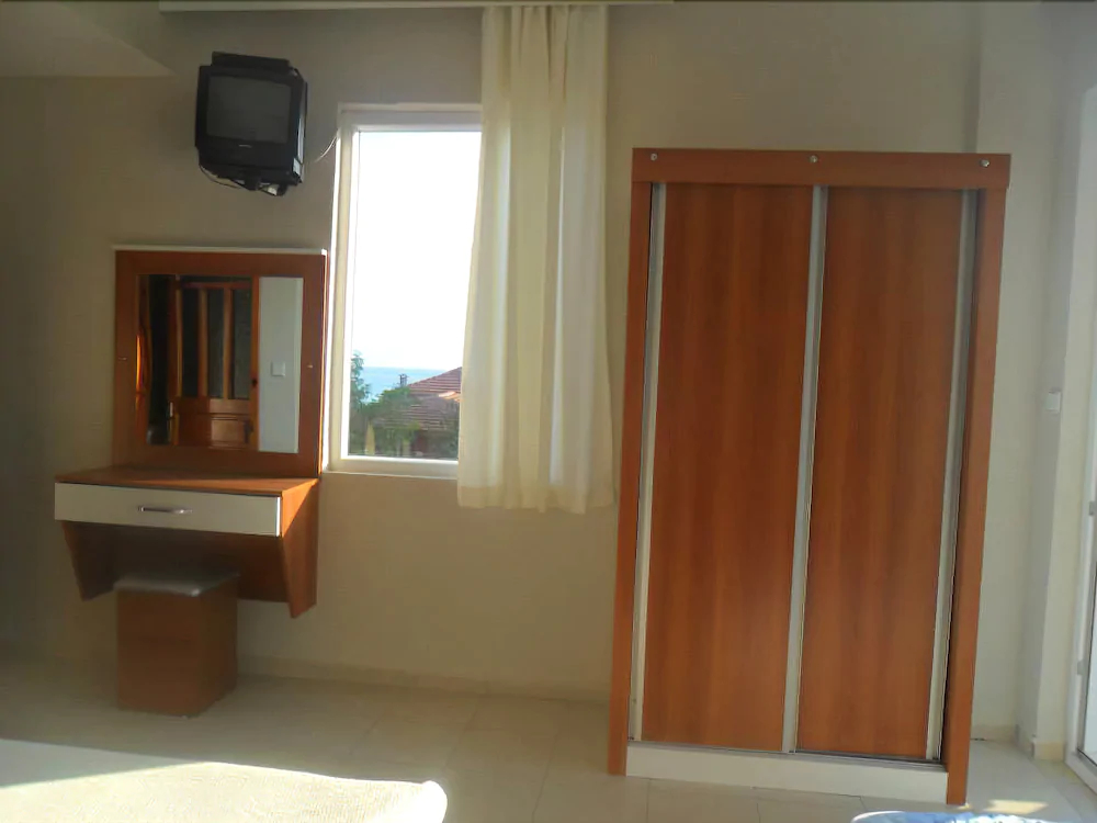 Önder Yildiz Hotel