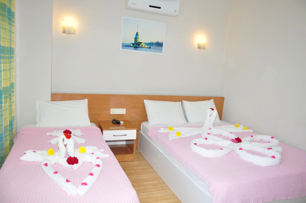 Önder Yildiz Hotel
