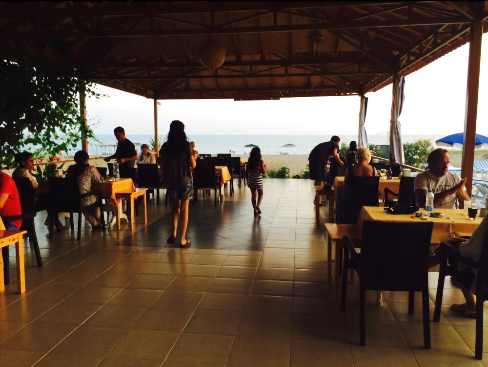 Önder Yildiz Hotel