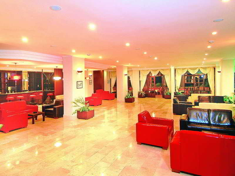 Anitas Beach Hotel