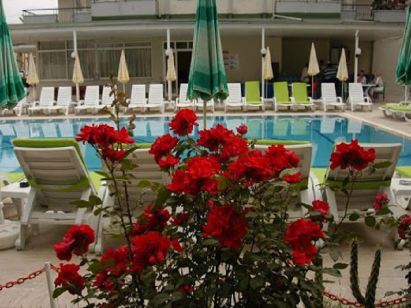 Solis Beach Hotel
