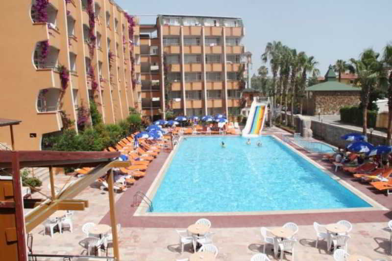 Club Tess Otel