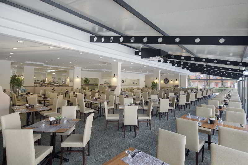 Club Turtas Beach Hotel