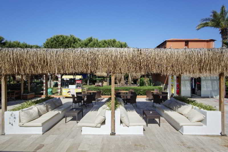 Club Turtas Beach Hotel