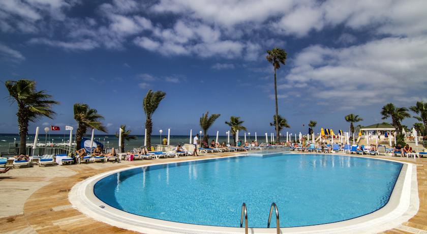 Aria Resort & Spa