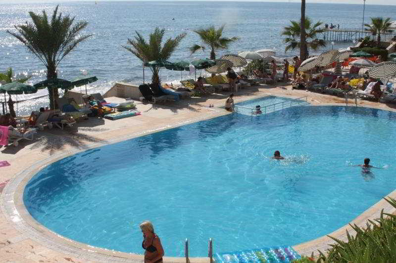 Aria Resort & Spa
