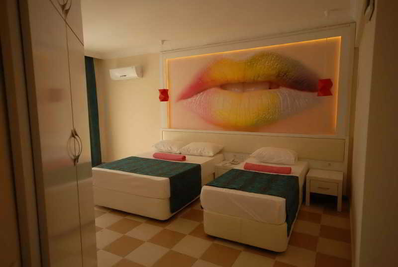 Infinity Beach Hotel Alanya