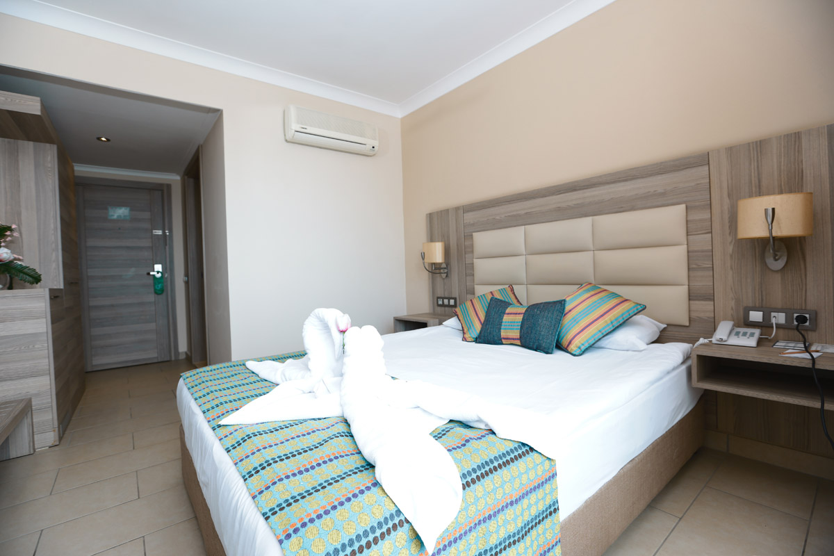 Insula Resort & Spa
