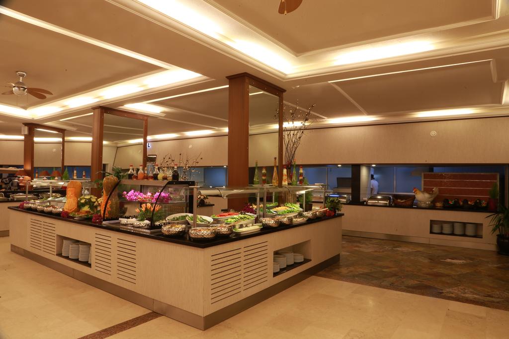 Seven Seas Palmeras Bay