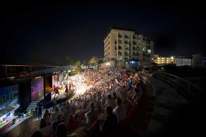 MC Mahberi Beach