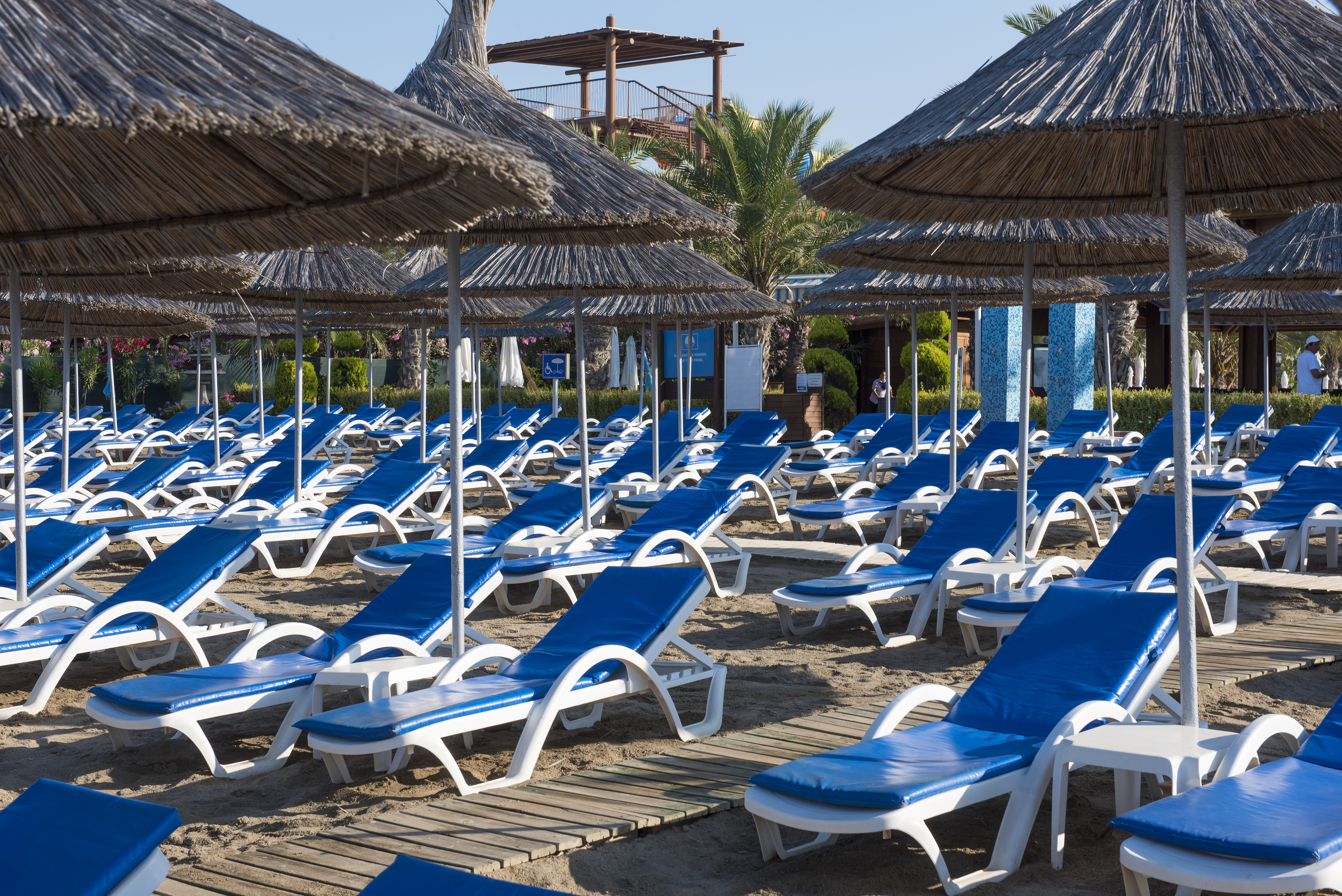 Quattro Beach Spa & Resort Hotel