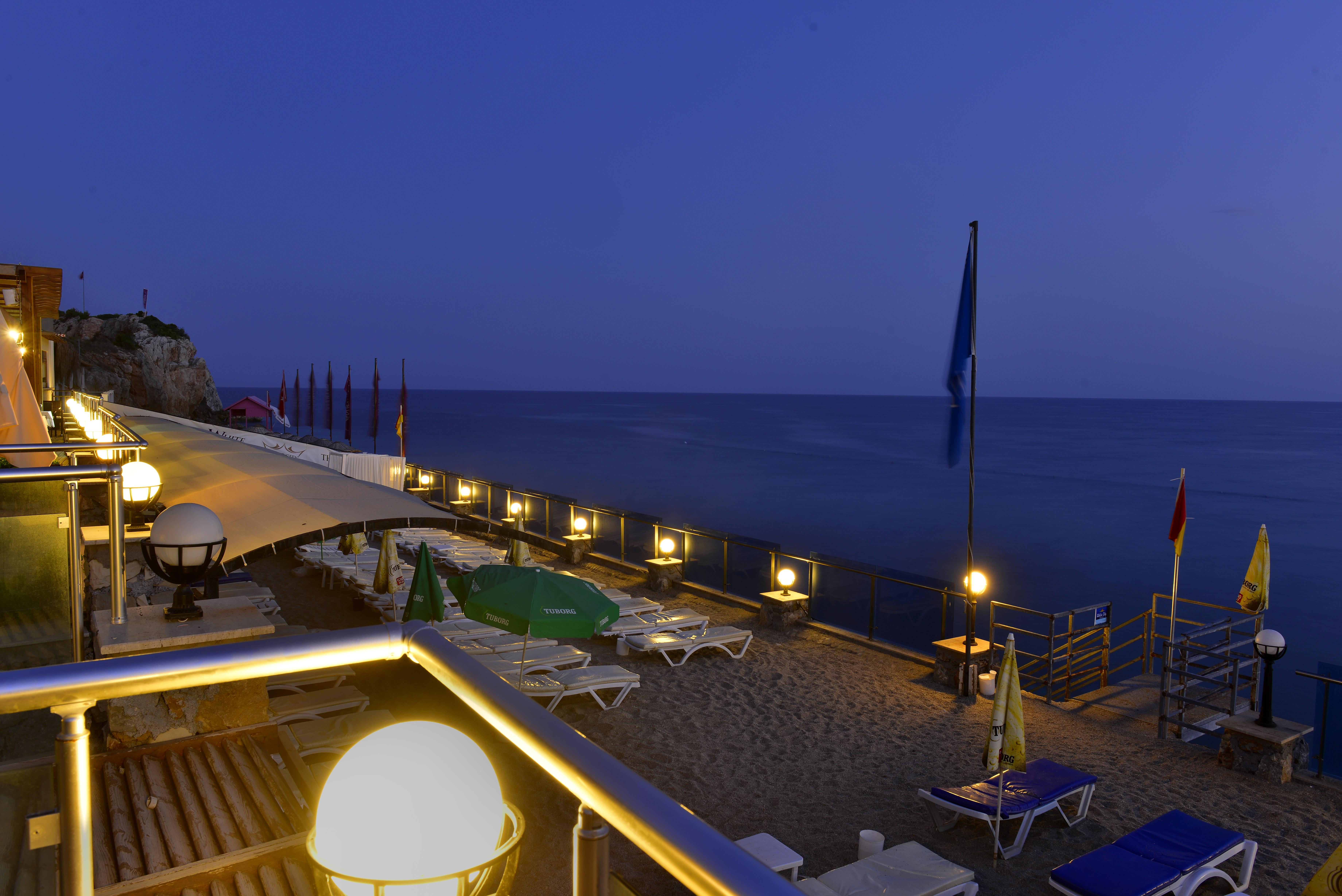 White City Beach Hotel