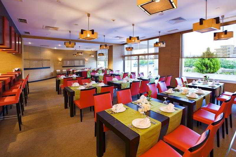 Timo Deluxe Resort Hotel