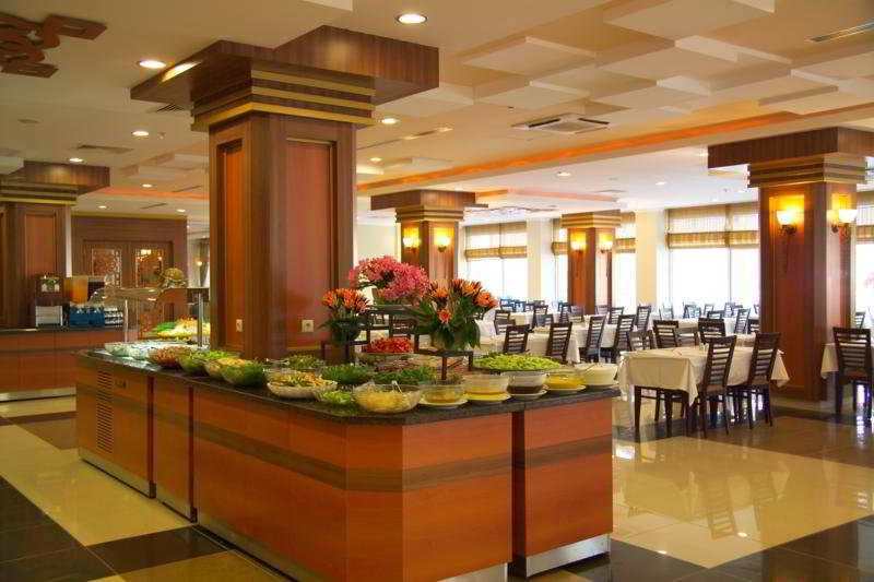 Titan Select Hotel
