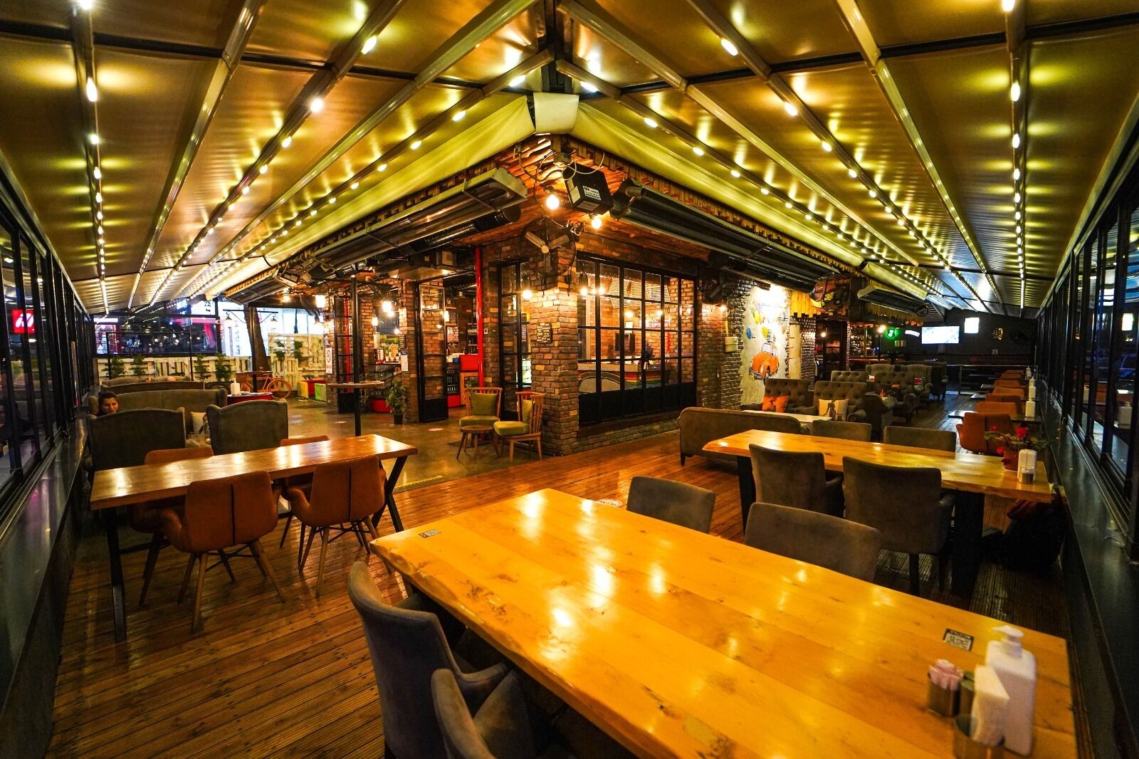 Beetle House Coffee Hotel