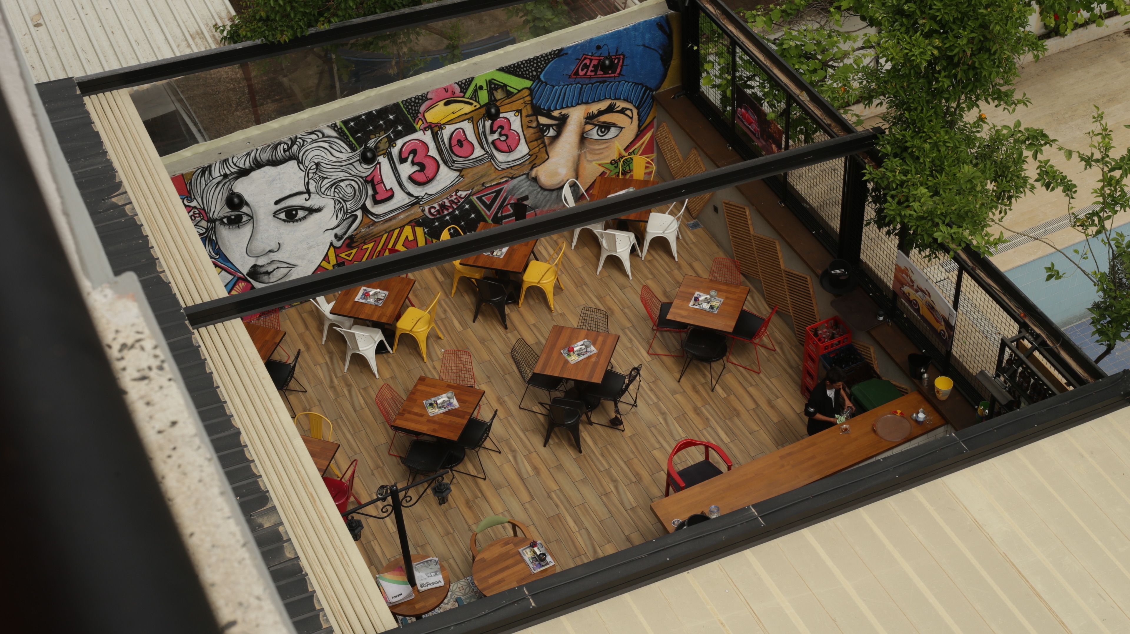 Beetle House Coffee Hotel