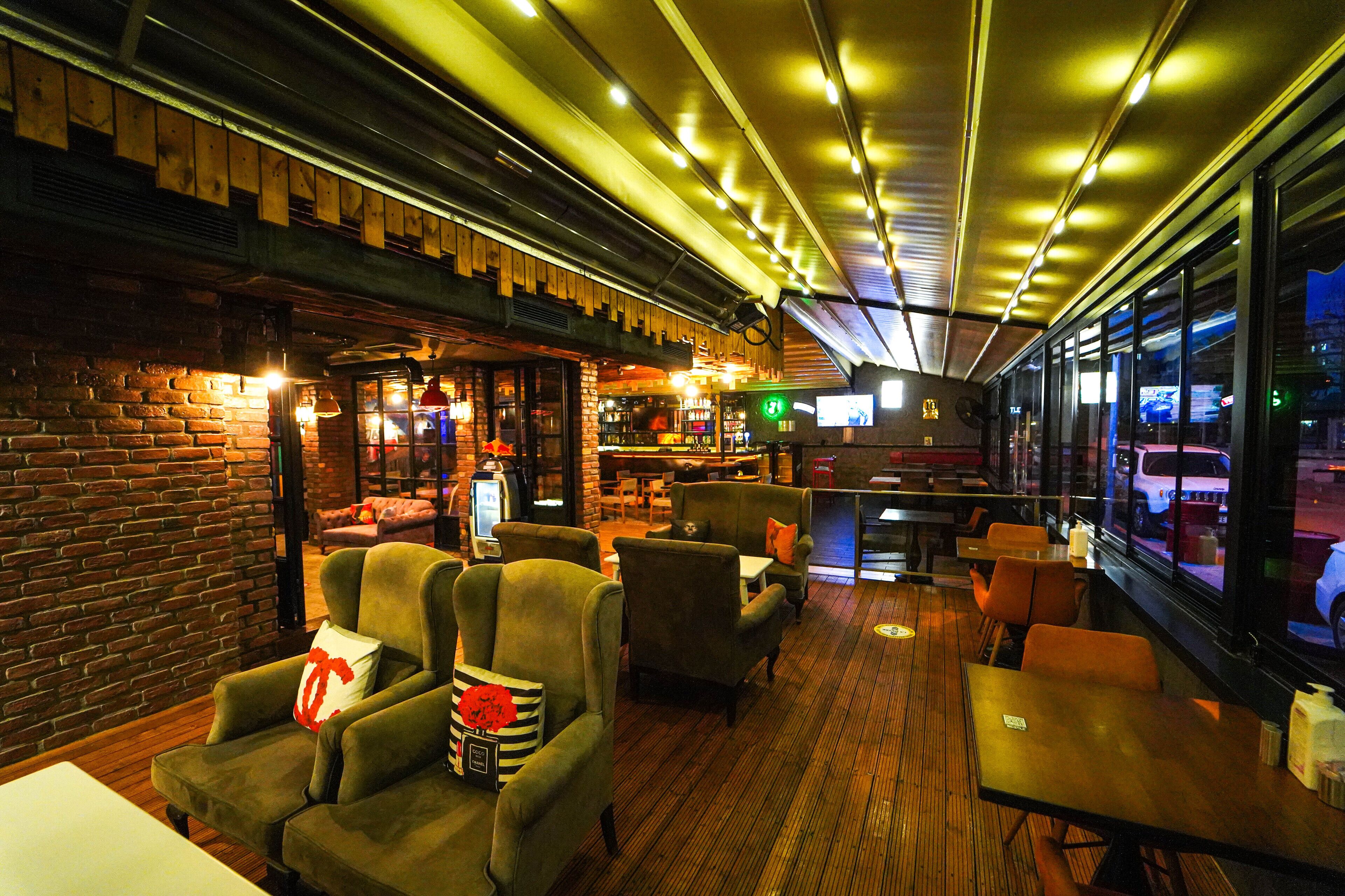 Beetle House Coffee Hotel