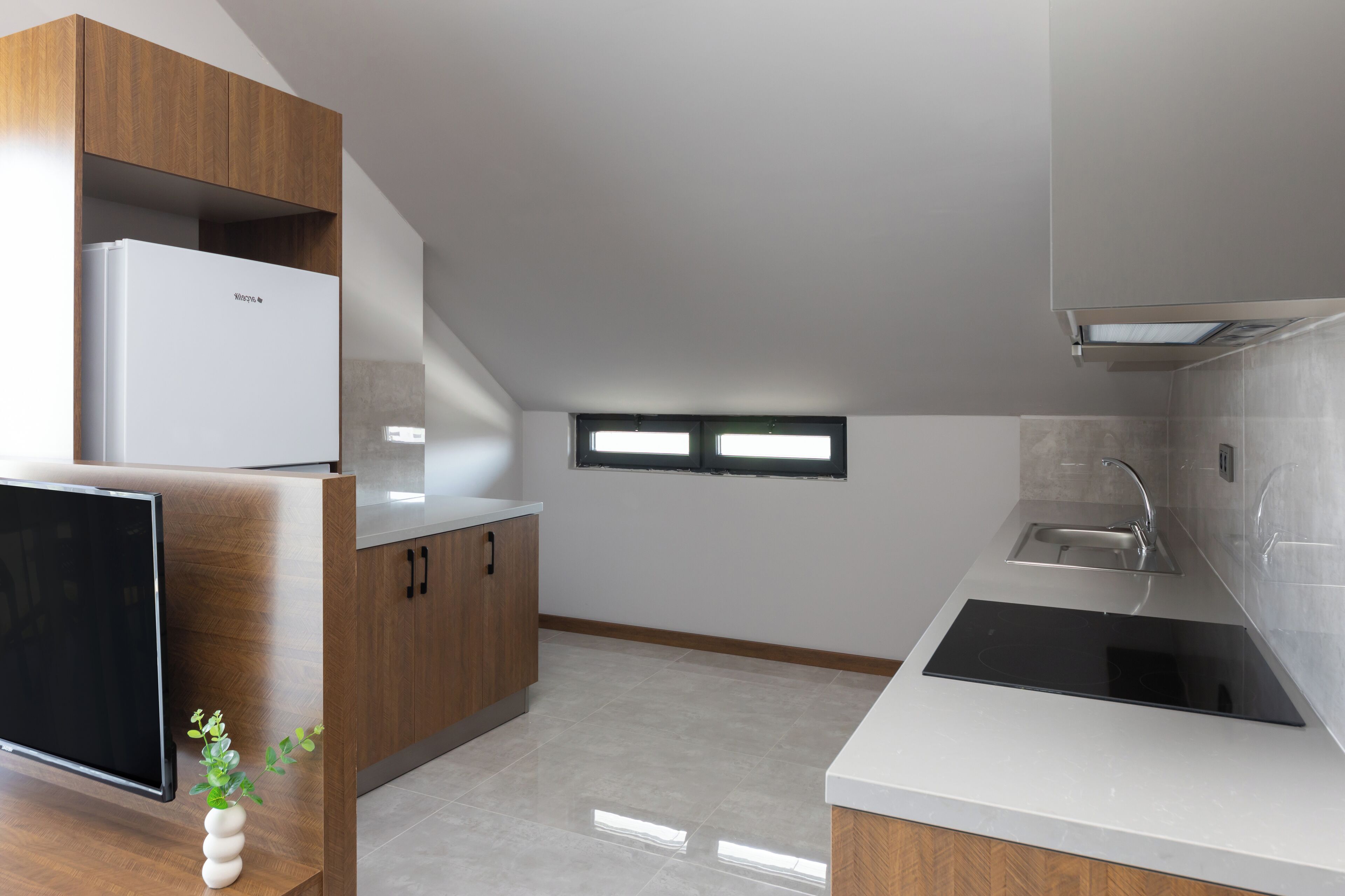 Bi Suites
