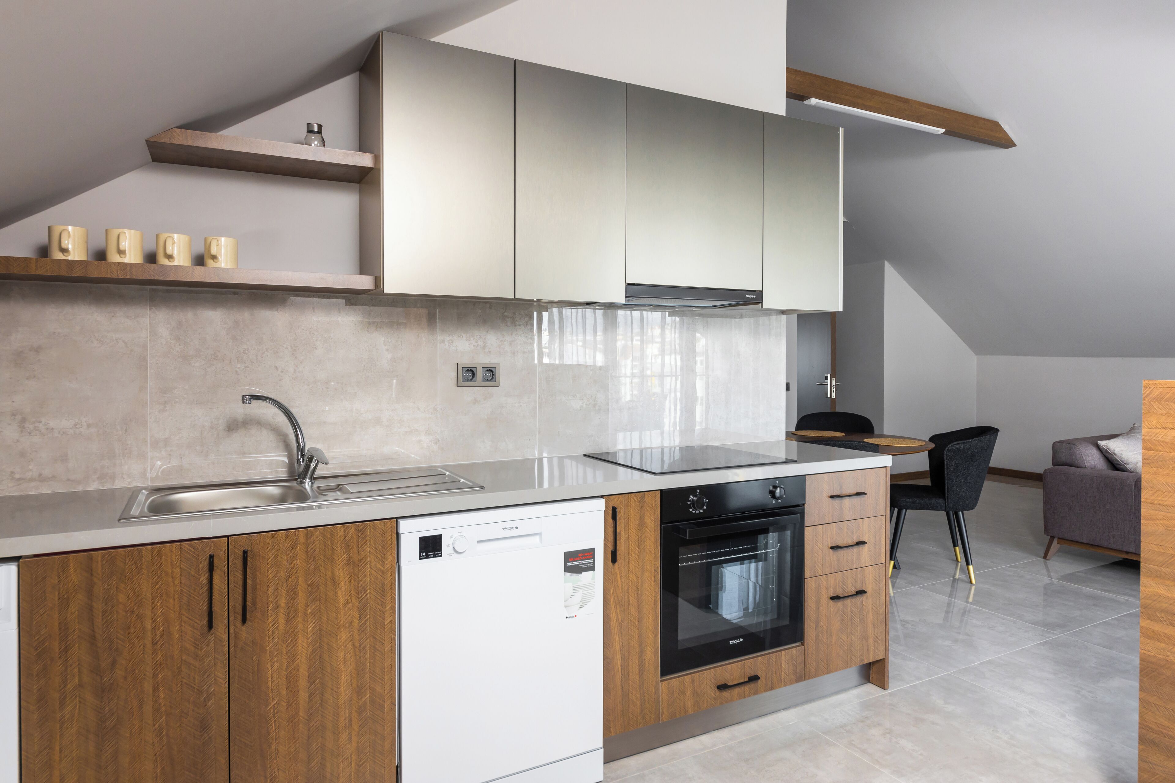 Bi Suites