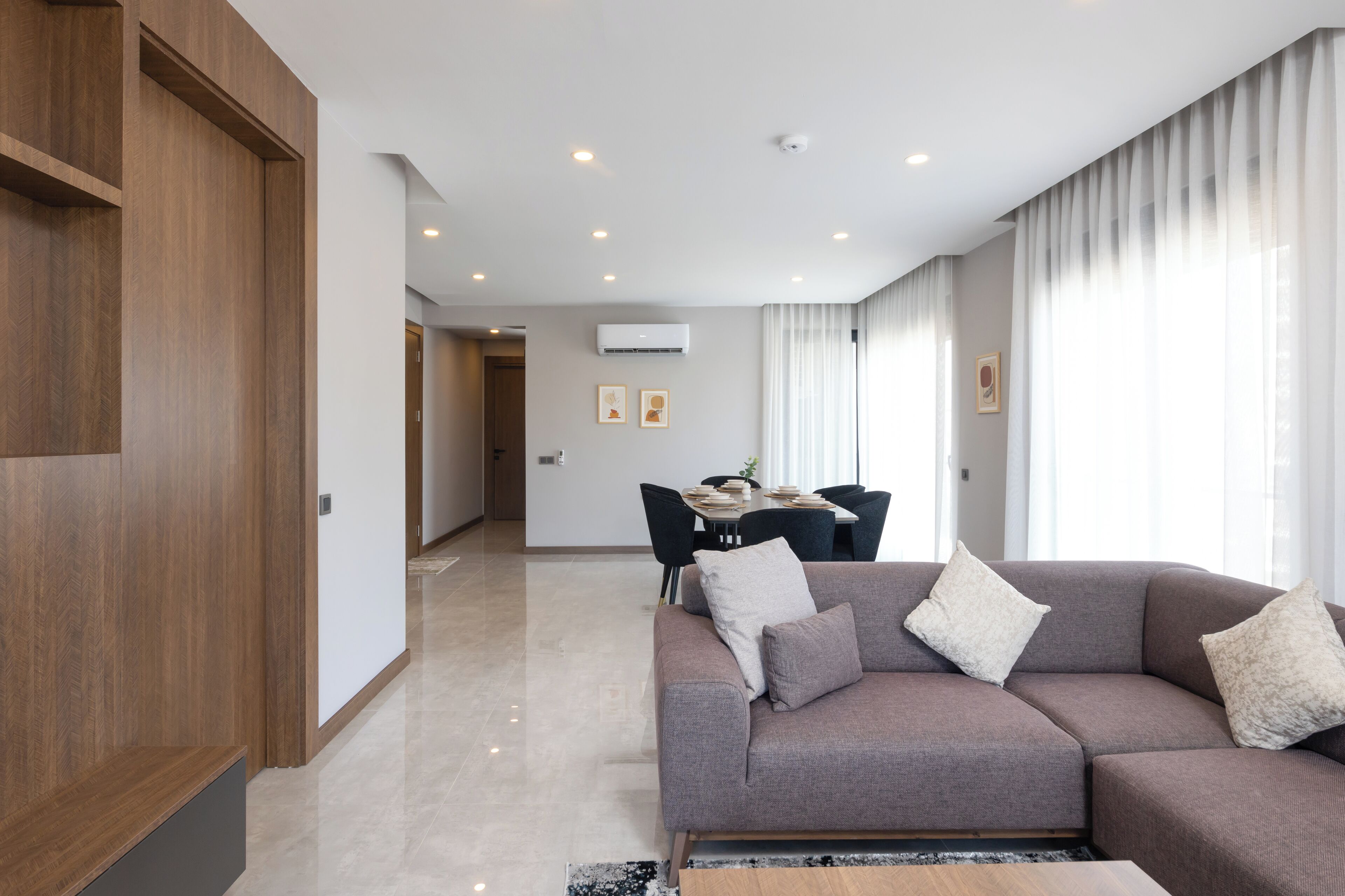 Bi Suites