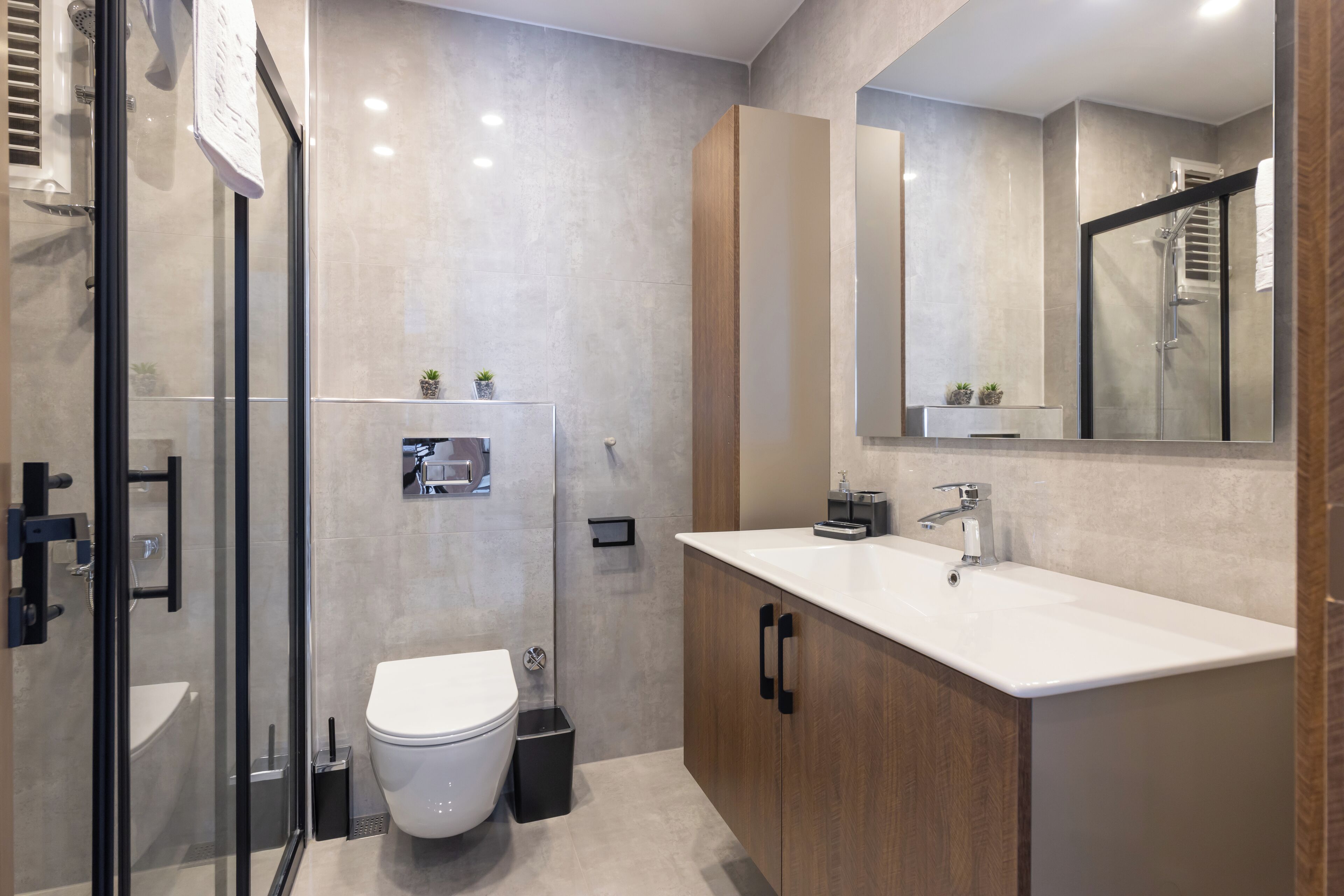 Bi Suites