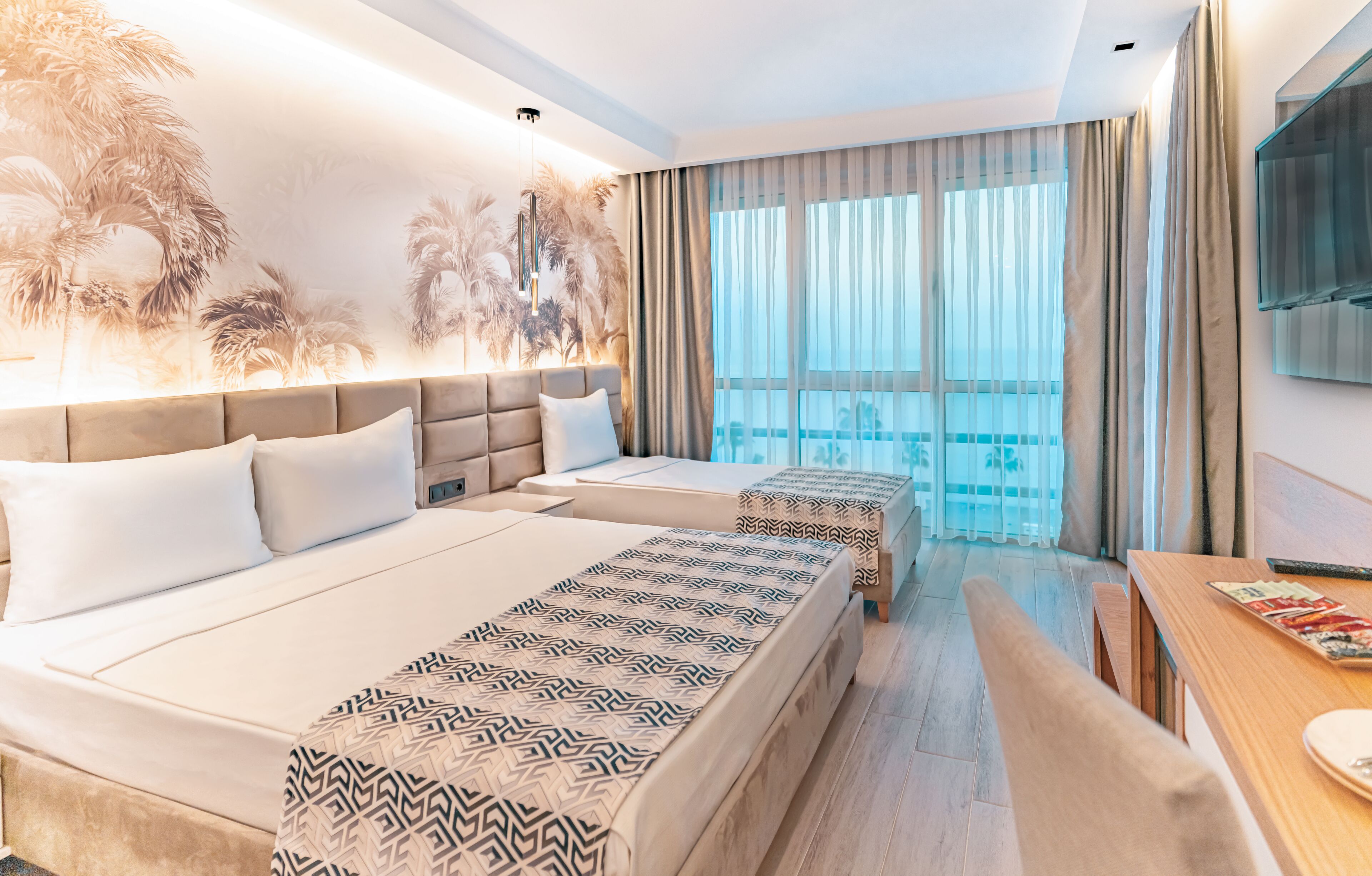 Pearly Hotel