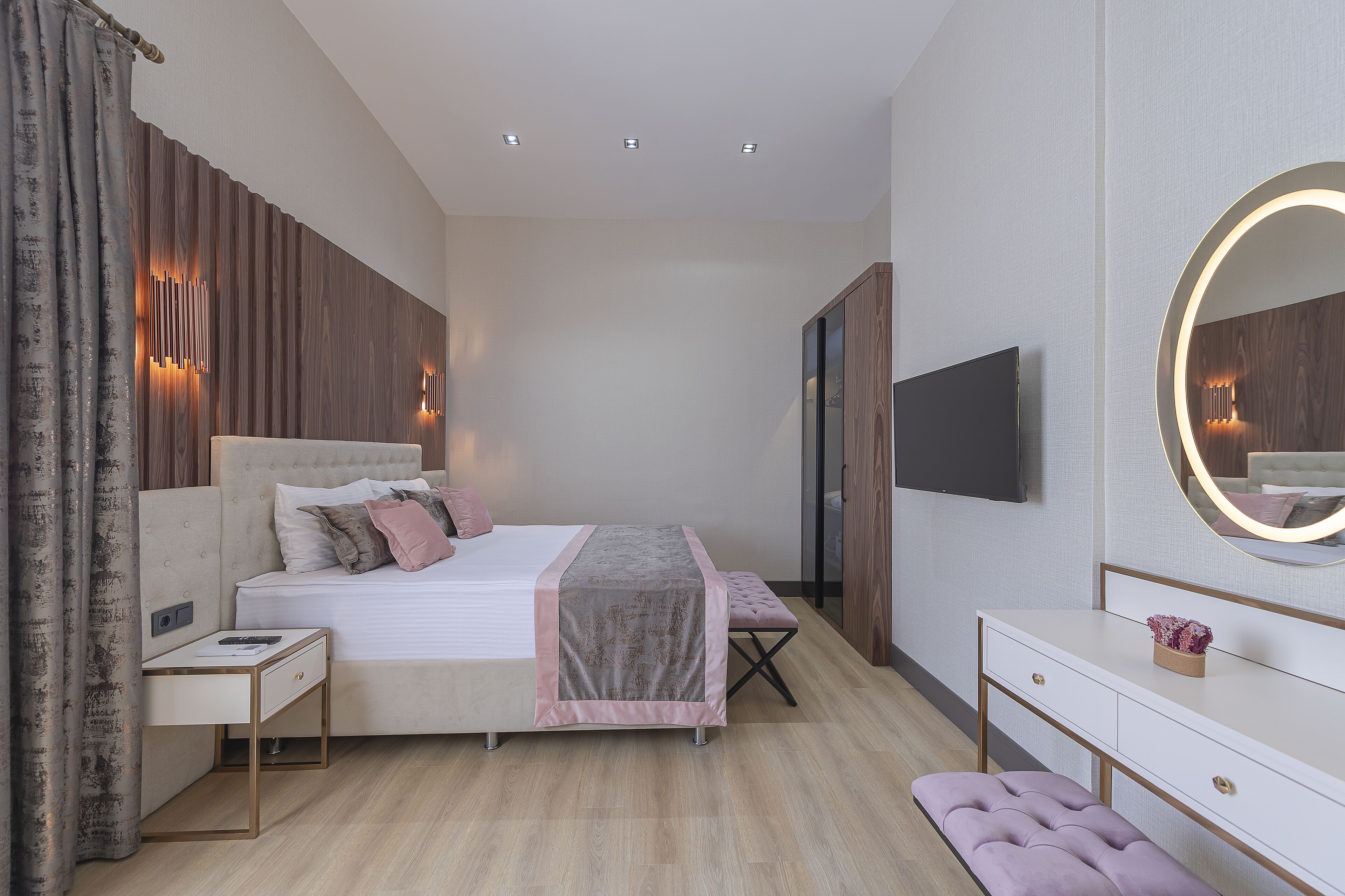 Sealife Royal Suites