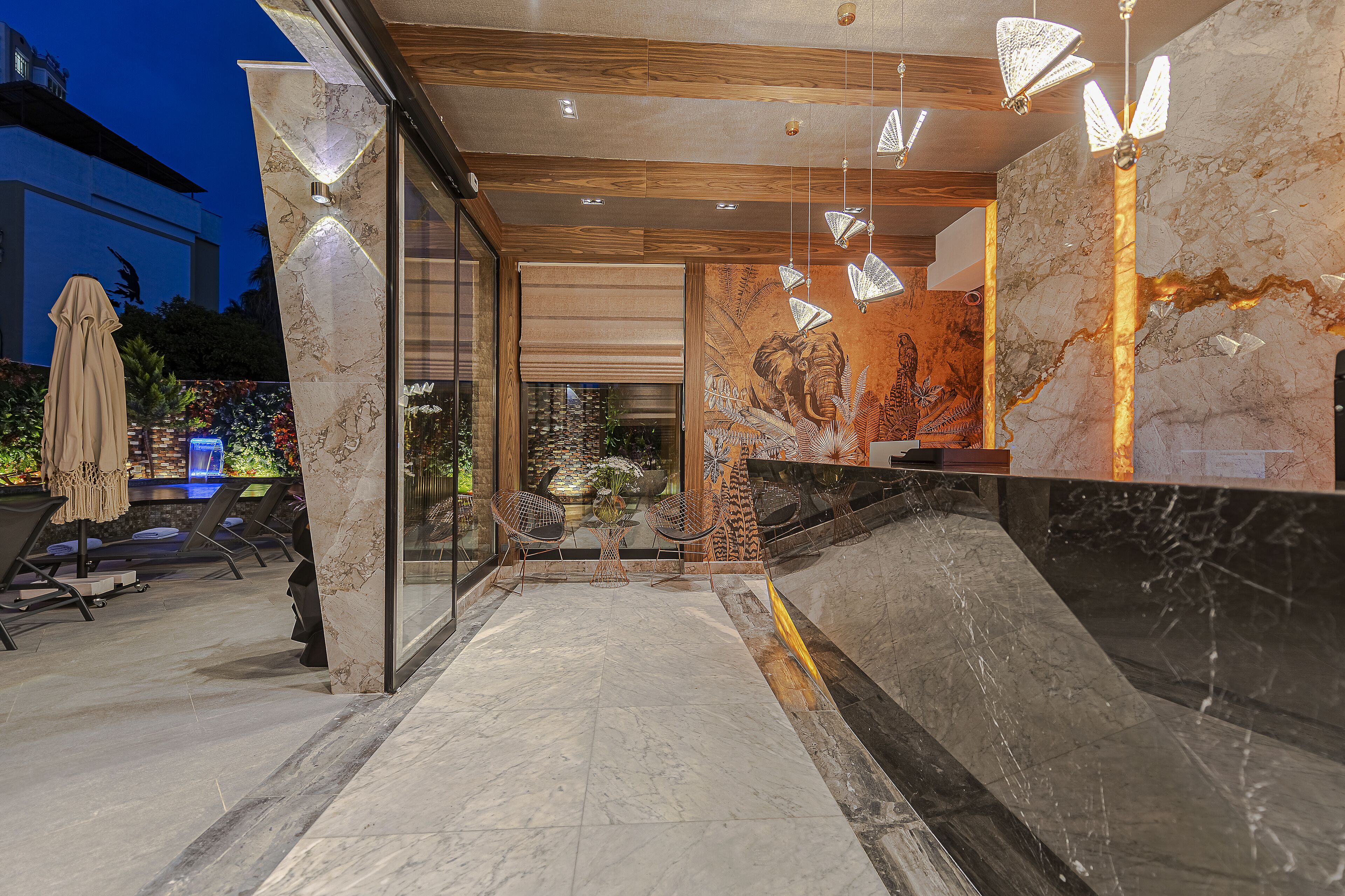 Sealife Royal Suites