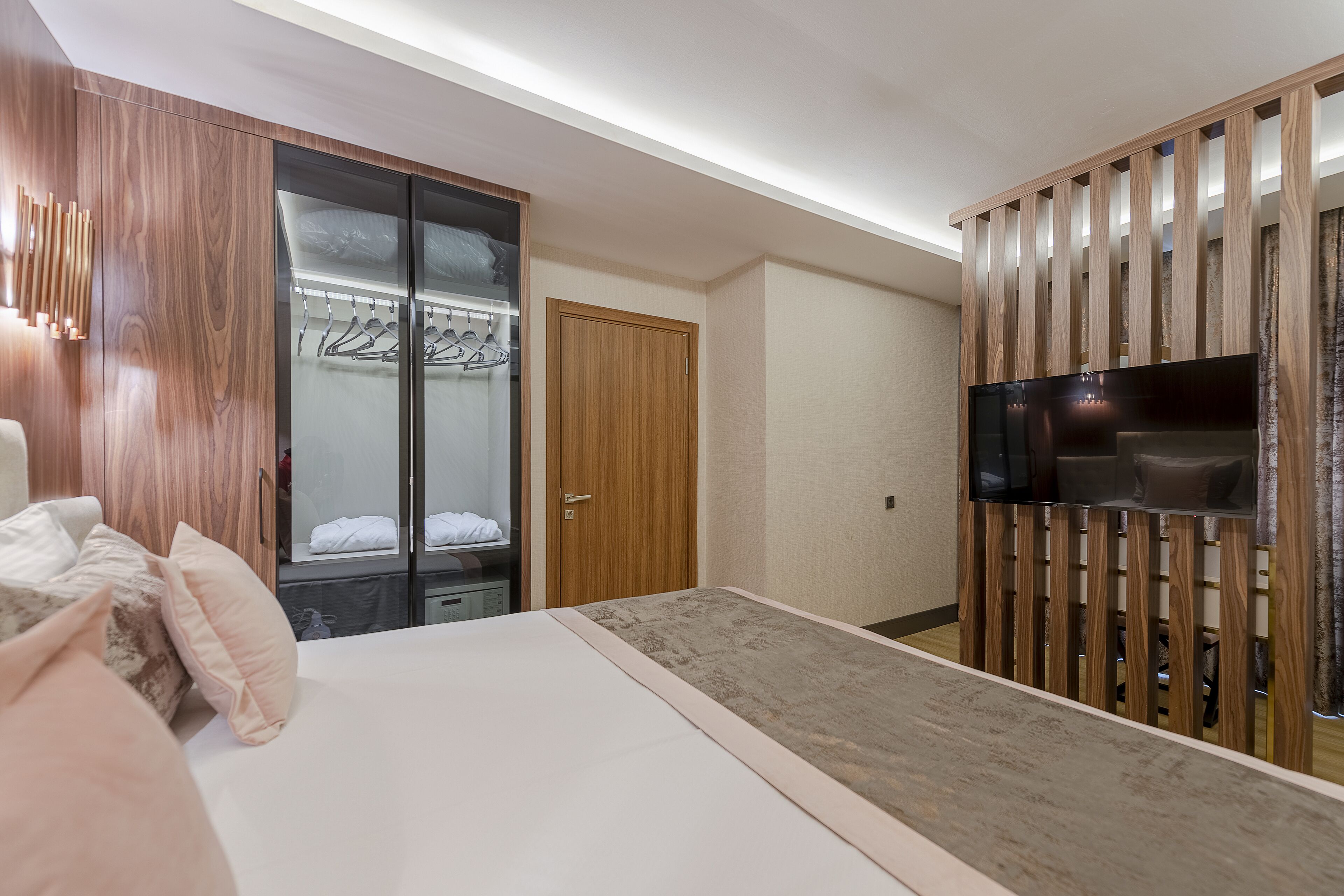 Sealife Royal Suites