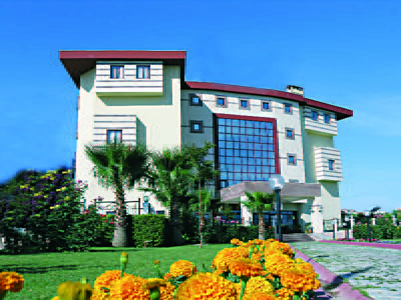Side Royal Paradise