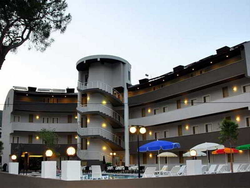Buhana Hotel