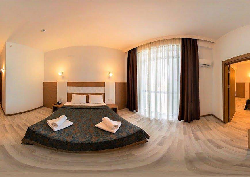 Rizom Beach Hotel