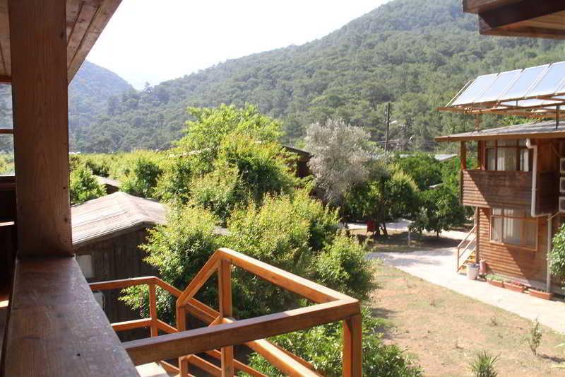 Türkmen Tree Houses