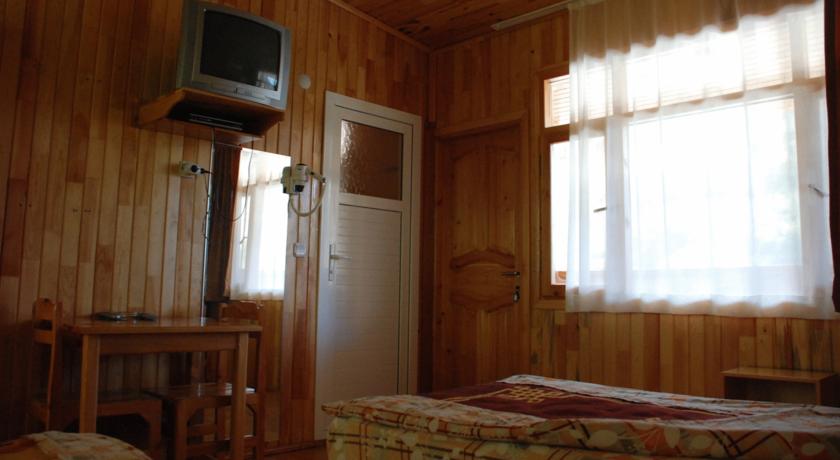 Türkmen Tree Houses