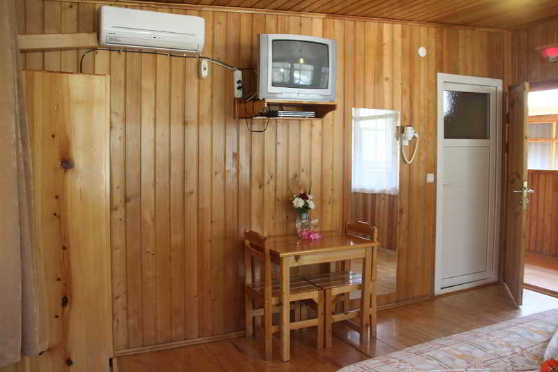 Türkmen Tree Houses