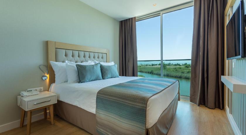 Aska Lara Resort & Spa