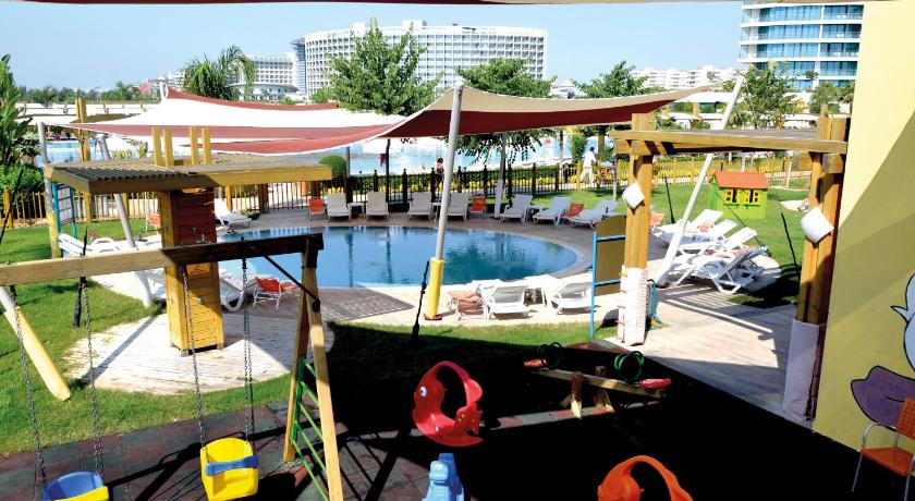 Baia Lara Hotel