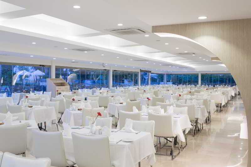 Falcon Hotel