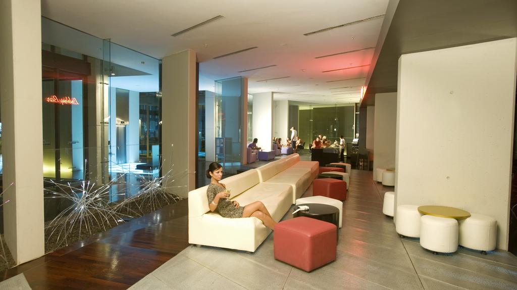 Nirvana Cosmopolitan
