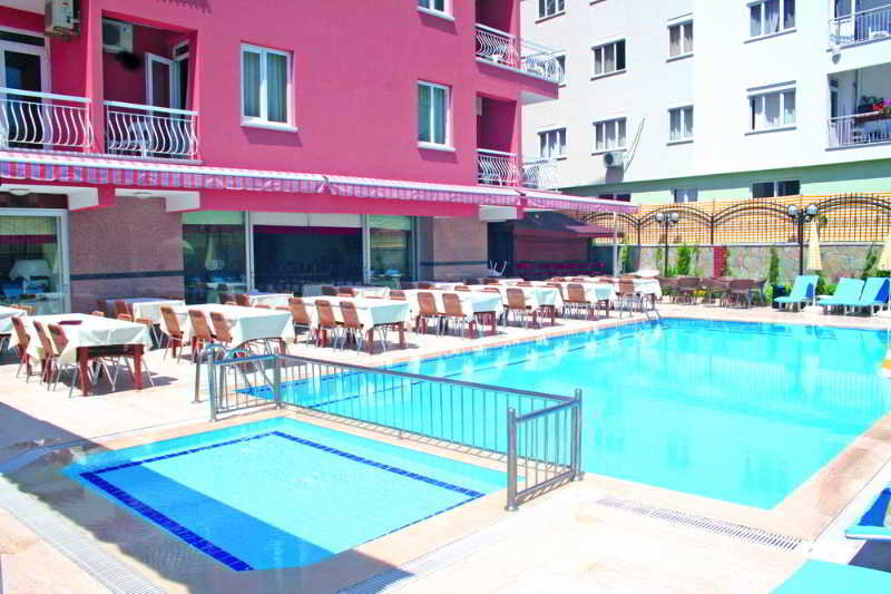 Lara Dinc Hotel