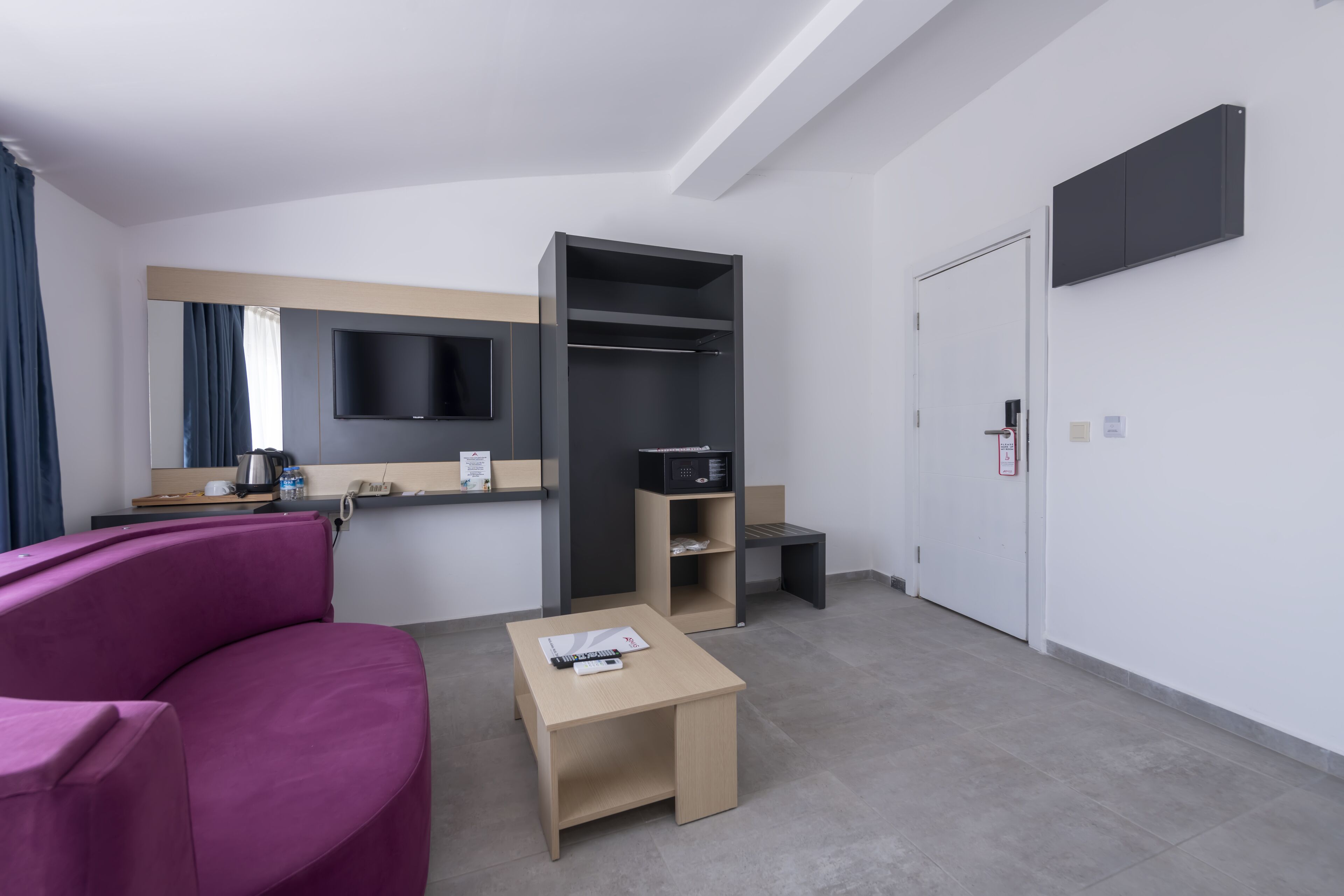 Zeyda Lara Hotel