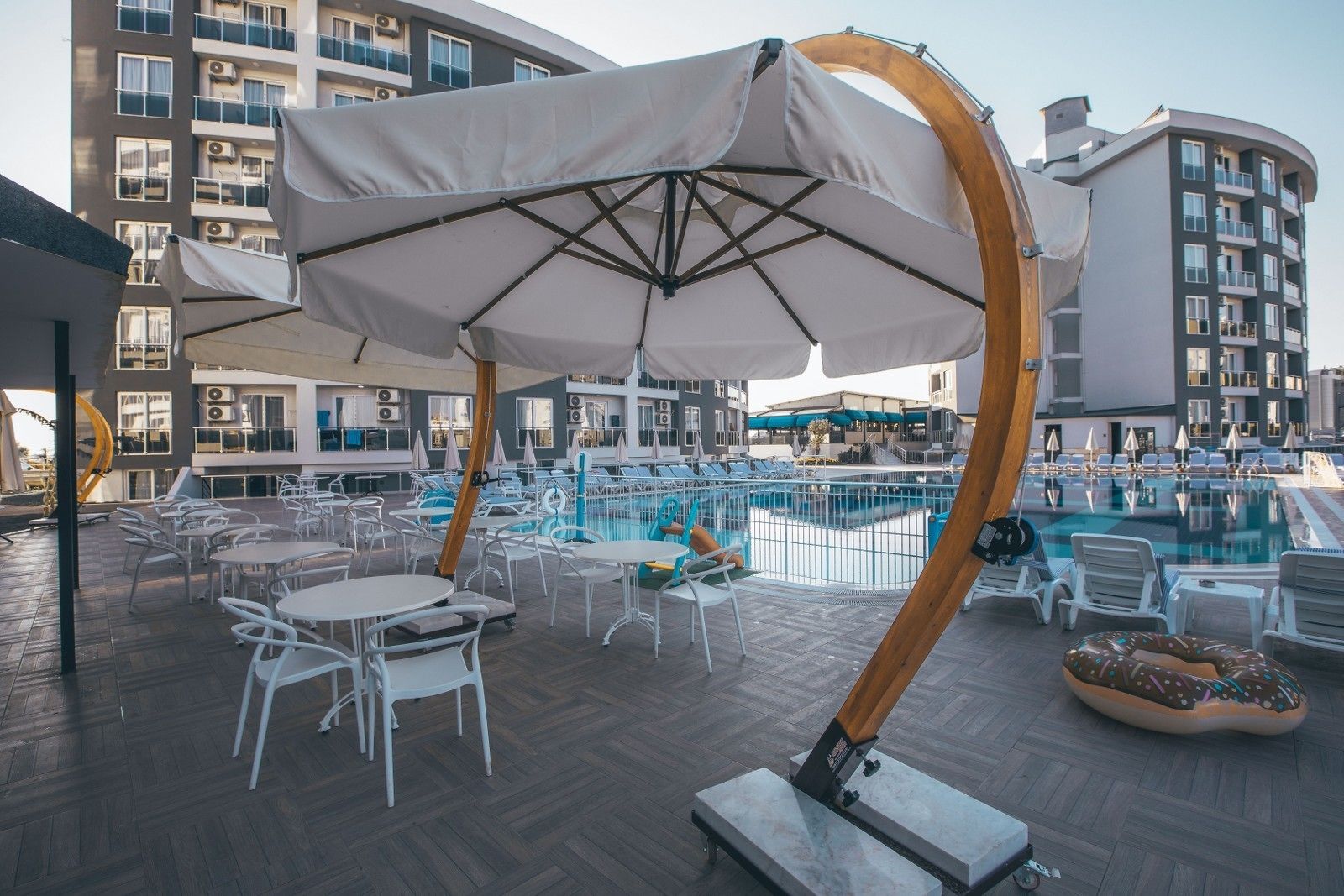 Zeyda Lara Hotel