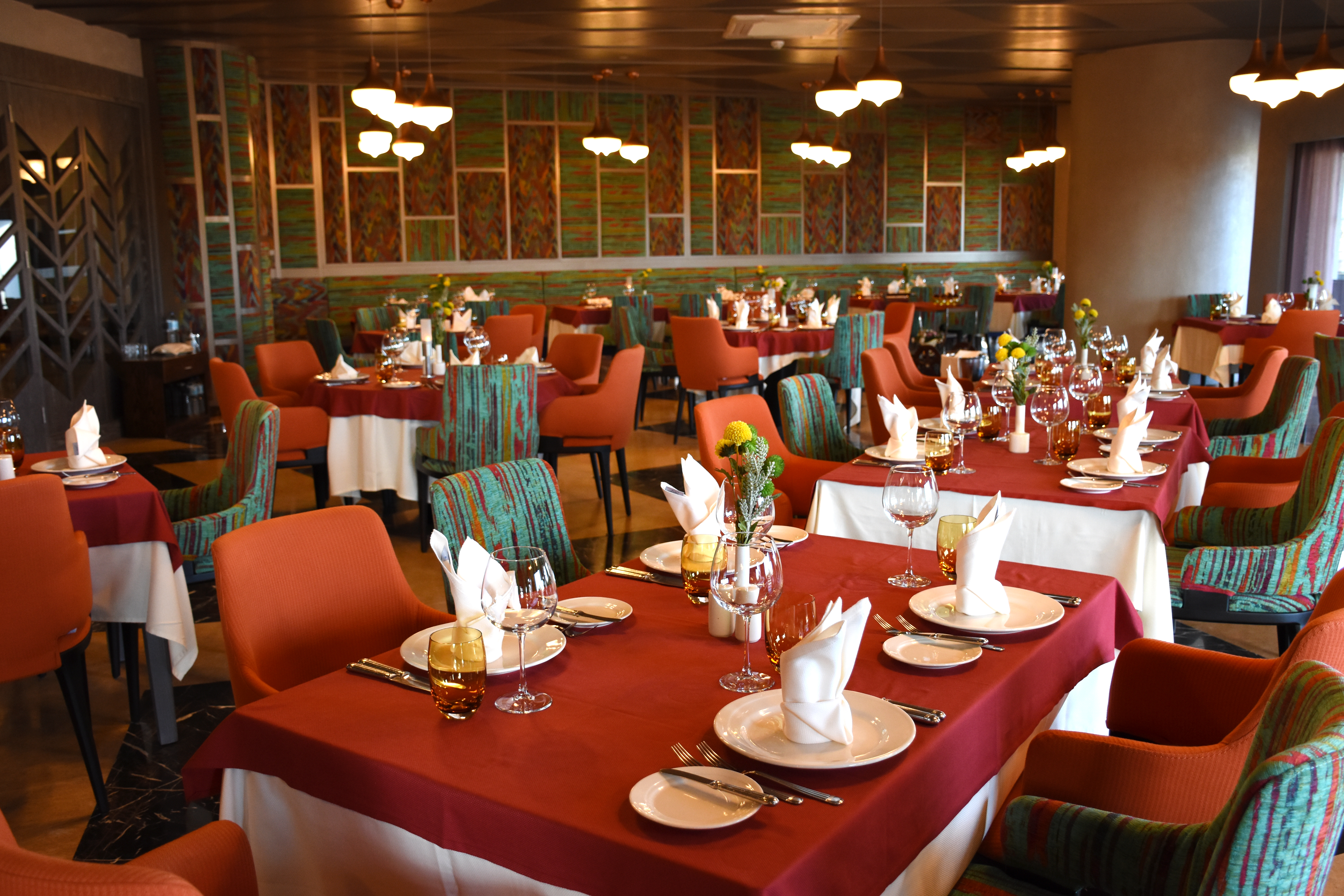 Royal Wings Hotel