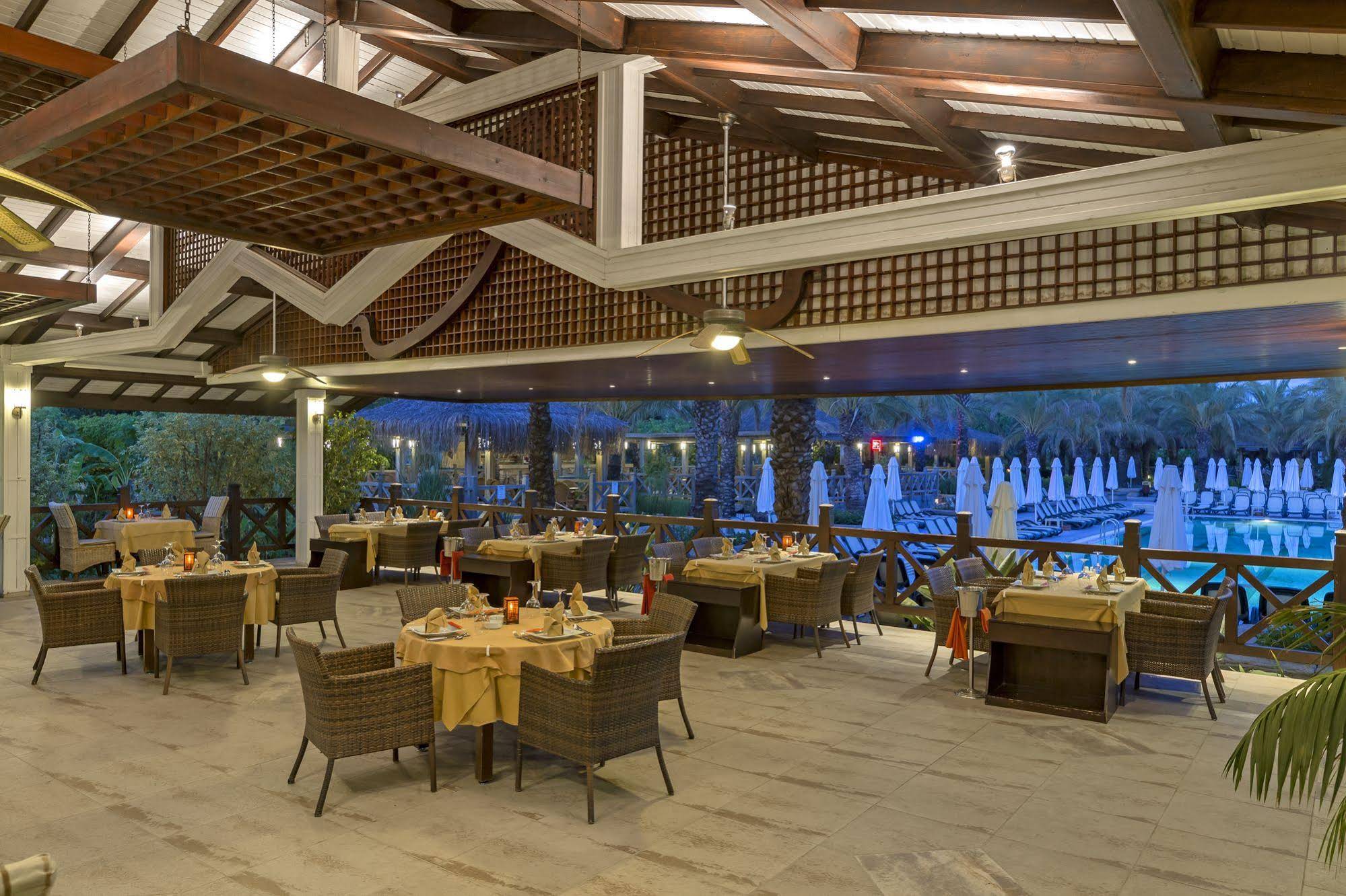 Royal Wings Hotel